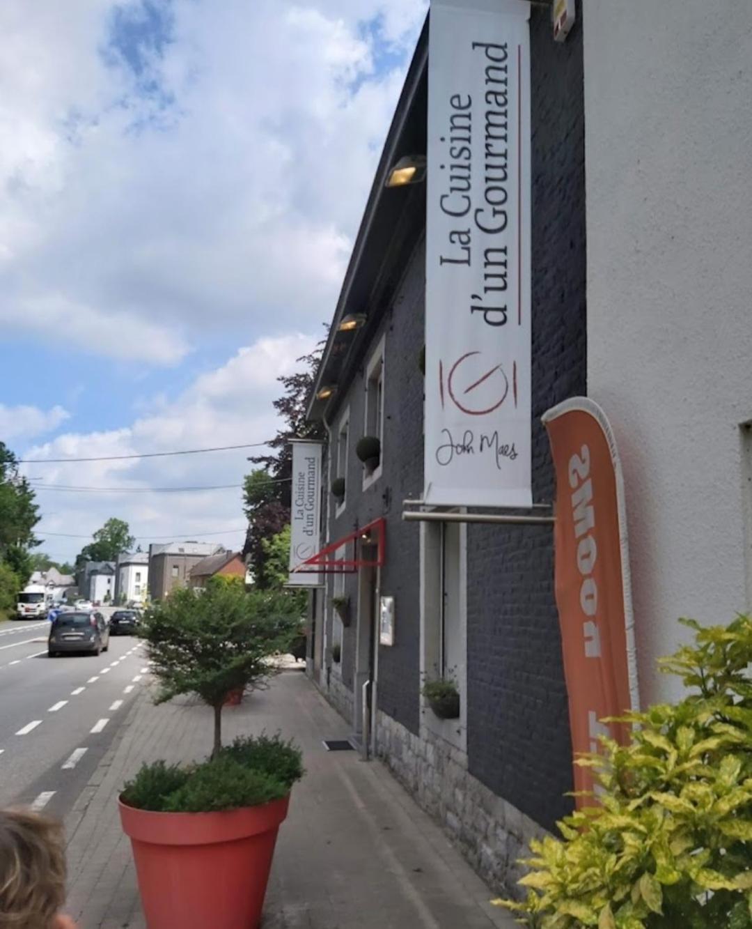 Escale Chambre D'Hotes Au Coeur Du Vieux Profondeville Entre Namur Et Dinant Bagian luar foto
